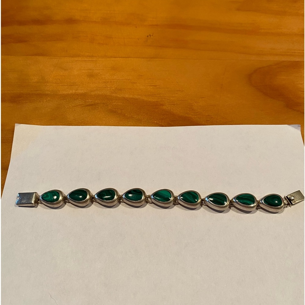 Vintage Sterling Silver Pear Shaped Green Malachite Bracelet